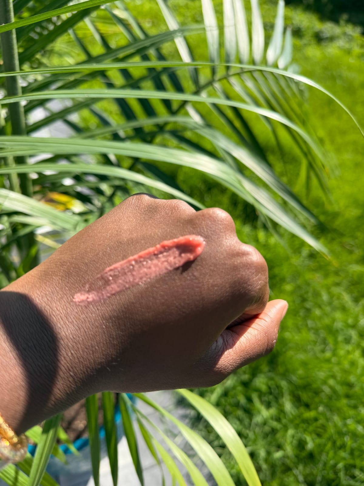 Rose mask swatch